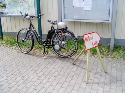 Zur Ausstellung